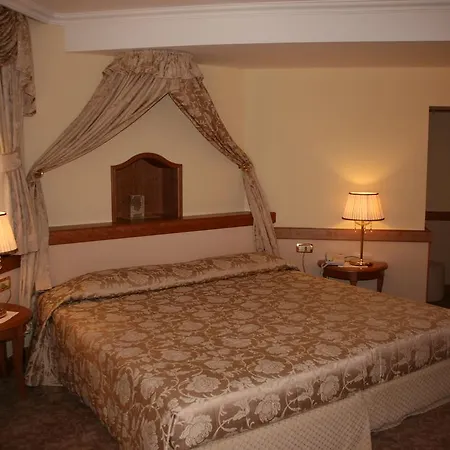 Hotel Lorenzetti