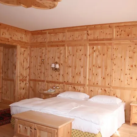 Hotel Lorenzetti 4*