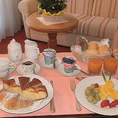 Hotel Lorenzetti Madonna