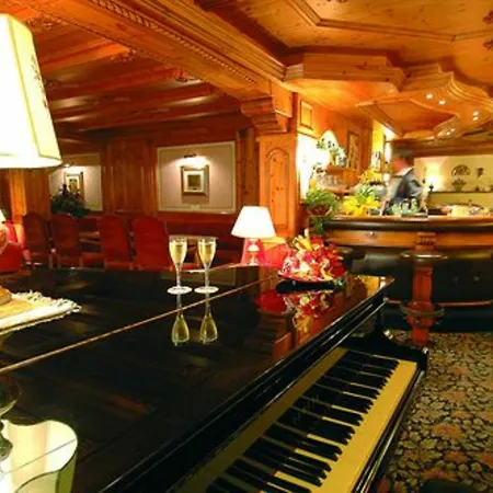 Lorenzetti Hotel