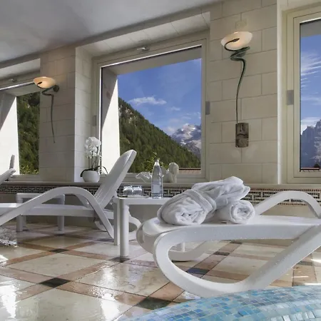 Lorenzetti Hotel Madonna
