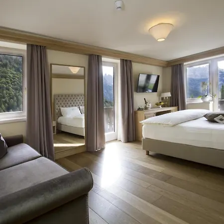 Lorenzetti Hotel